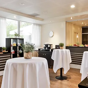 4* Hotel Essential By Dorint